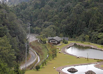 朝倉ダム湖畔緑水公園