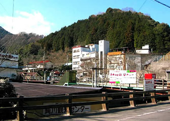 鈍川温泉