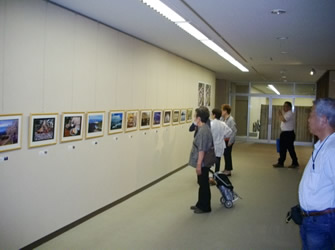 写真移動展